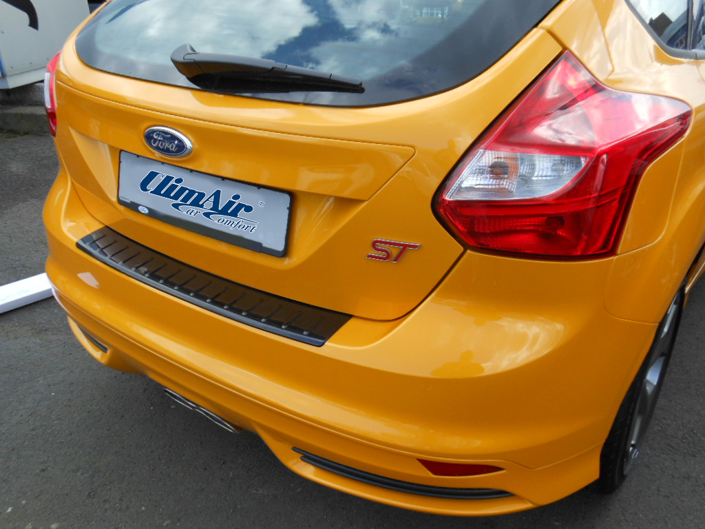 Protexor - Heckkantenschutz fÃ¼r die Ladekante fÃ¼r FORD FOCUS FLH / FOCUS ST FLH TYP DYB, 5-DOOR, 2015-
